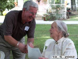 Charles Gregory presents the Certificate 80+ to Myrtle Davis